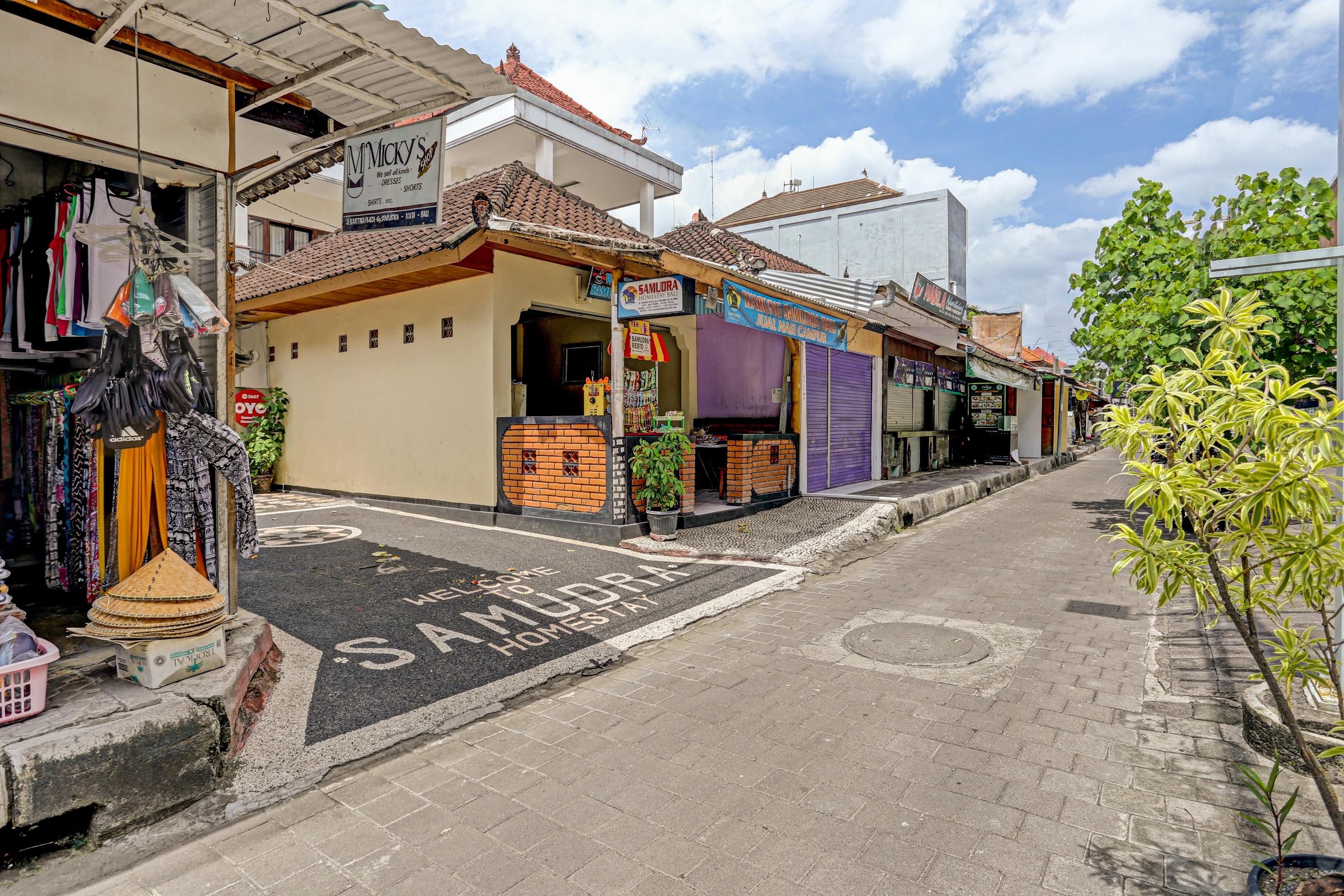 OYO 3607 Samudra Homestay Kuta Lombok Exterior foto